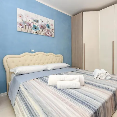 Apartment My Desenzano Desenzano del Garda